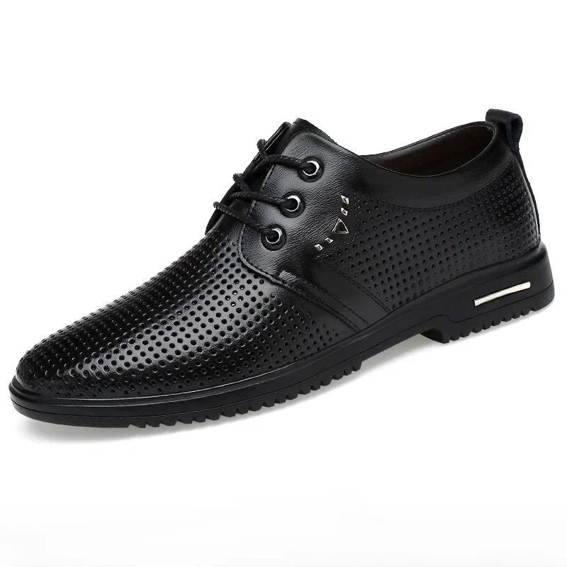 Social Shoe for Men Leather Casual Spring Autumn Lace Up Dress Shoes Man Oxfords Business Cheap Liquidation Party Trend New