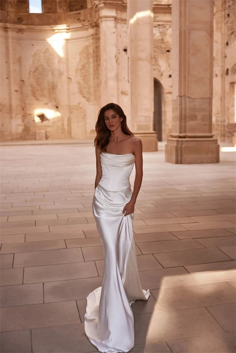 Simple White Satin Mermaid Wedding Dresses Women Customized Strapless Bridal Dress Long Sleeveless Vestido Bespoke Bride Gown