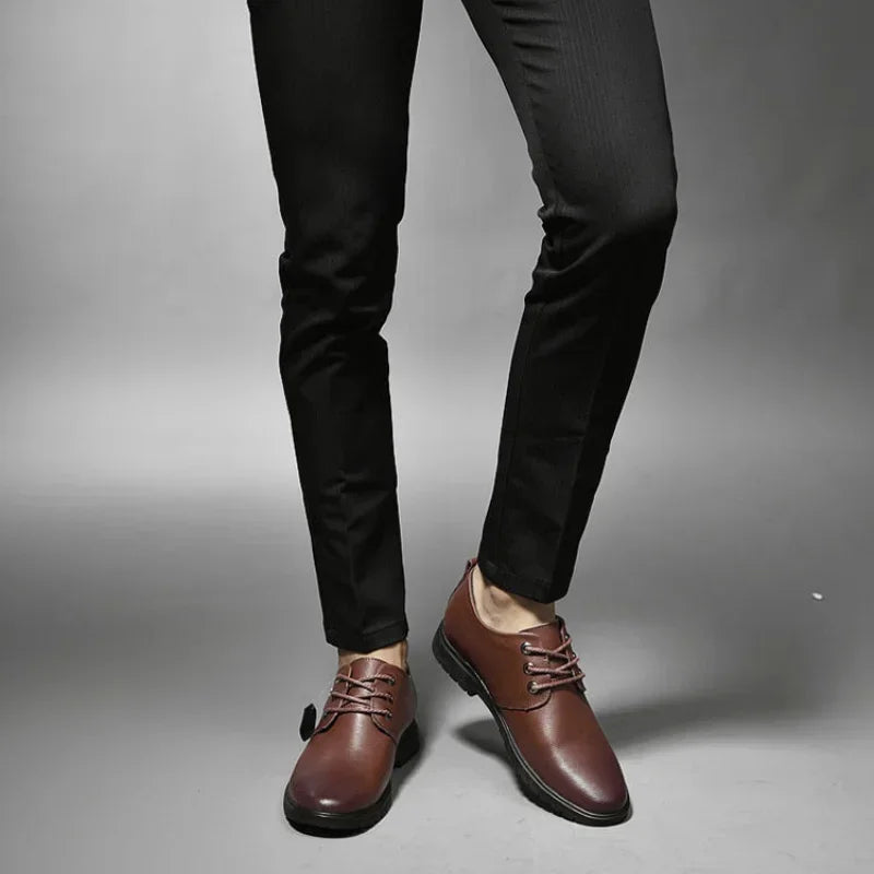 Social Shoe for Men Leather Casual Spring Autumn Lace Up Dress Shoes Man Oxfords Business Cheap Liquidation Party Trend New