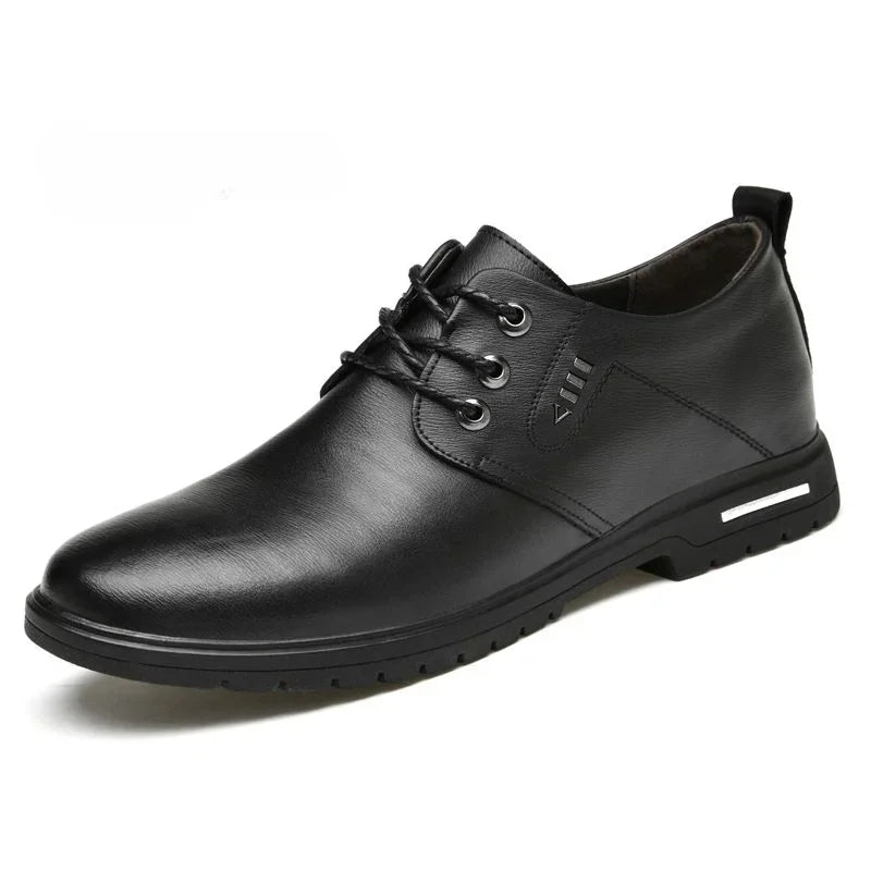 Social Shoe for Men Leather Casual Spring Autumn Lace Up Dress Shoes Man Oxfords Business Cheap Liquidation Party Trend New