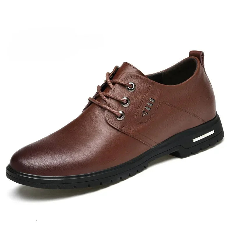 Social Shoe for Men Leather Casual Spring Autumn Lace Up Dress Shoes Man Oxfords Business Cheap Liquidation Party Trend New