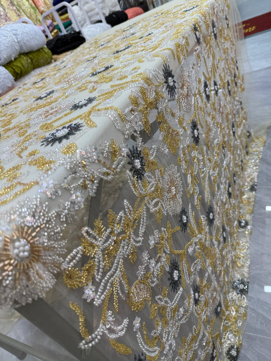 African Mesh Groom Lace Fabric 2025 High Quality French Sequins Heavy Lace Fabric Nigerian Lace Fabric For Wedding Party Dresses