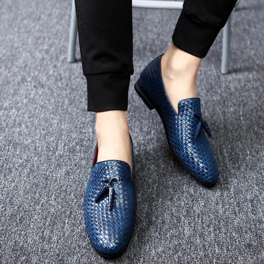 Men British Formal Dress Shoes for Male Coiffeur Tassel Formal Loafers Classic Wedding Party Slip On shoes Plus Size 37-48