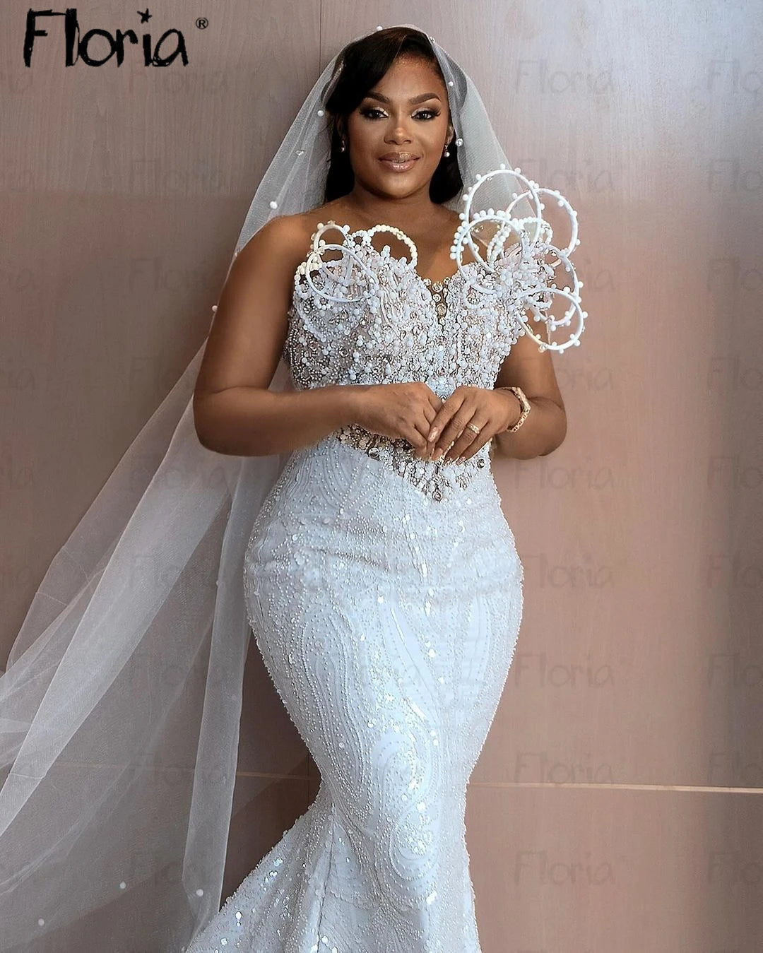 Modern White Mermaid Bridal Gowns Fashion Pearls Wedding Dress Long Train Bridal Dress Luxury Dubai Wedding Gowsn Customize